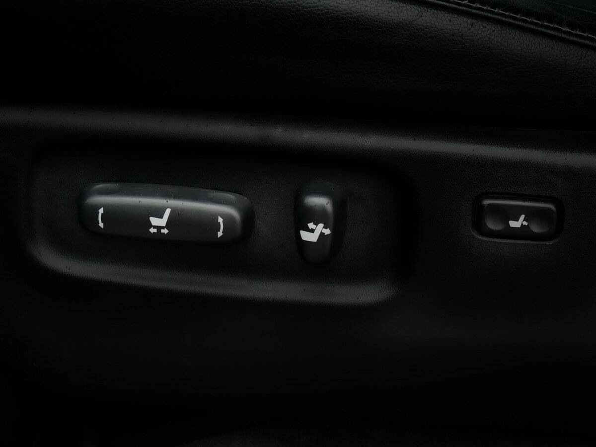 Купить Toyota Land Cruiser 200 Series Рестайлинг 1, 2012, 259 212 км, фото №15