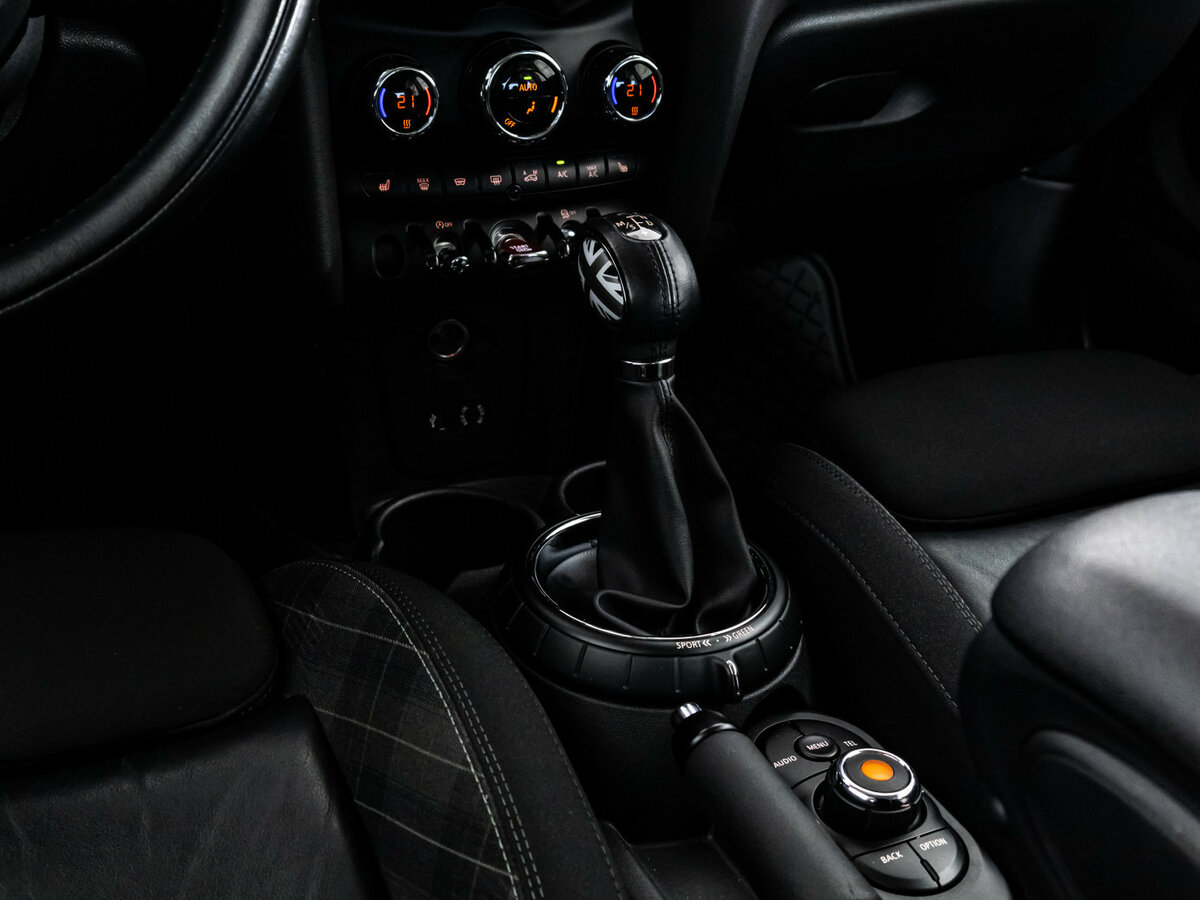 Купить Mini Hatch Cooper S III (F55/F56), 2015, 62 667 км, фото №11