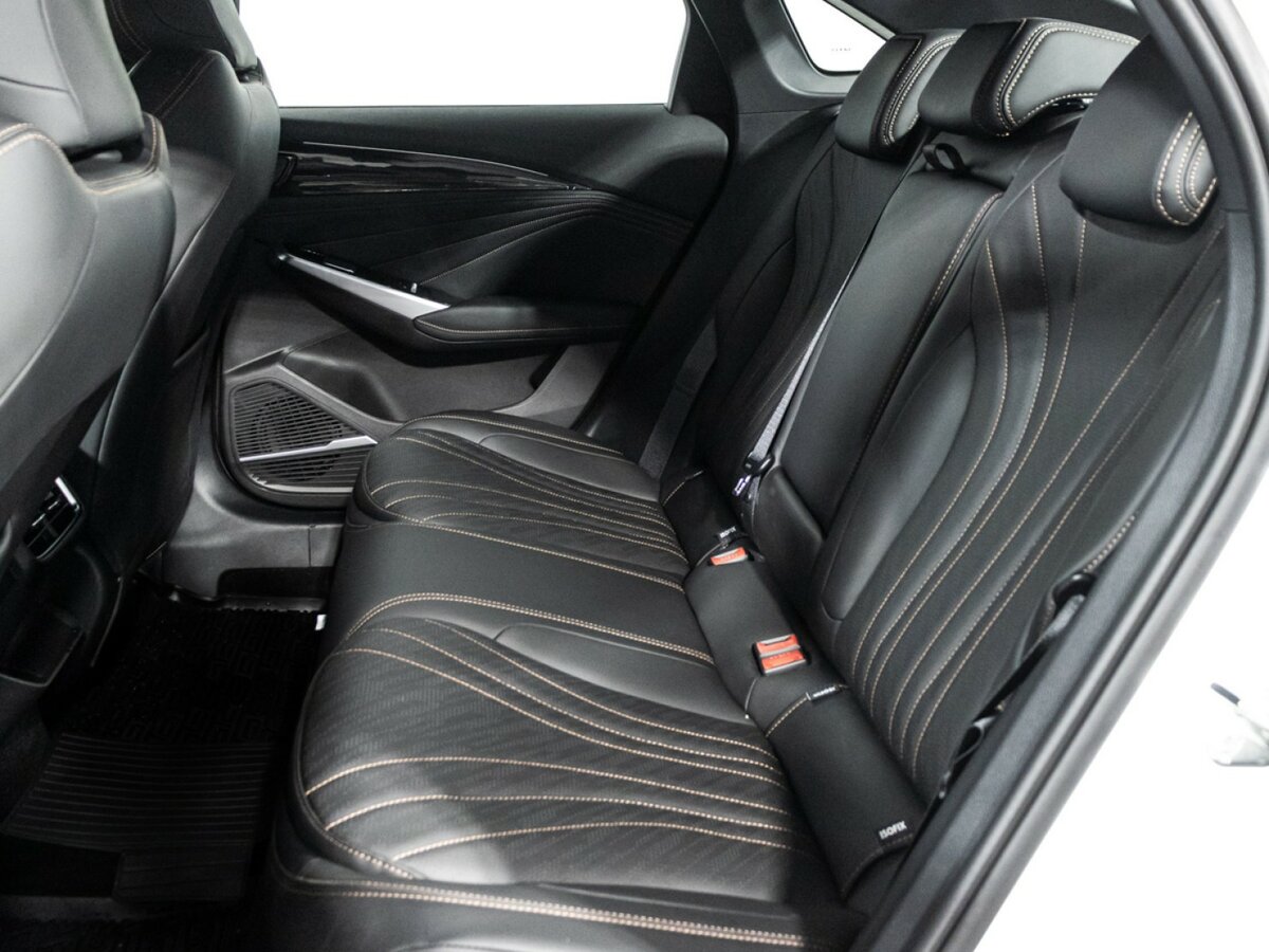 Купить Geely Preface I, 2024, 3 327 км, фото №10