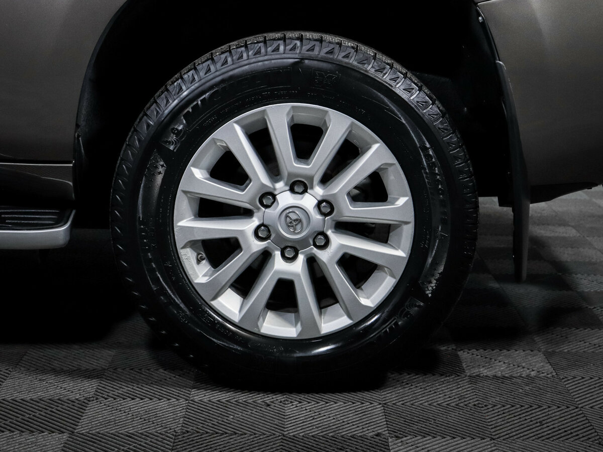 Купить Toyota Land Cruiser Prado 6-speed 150 Series Рестайлинг 1, 2015, 73 000 км, фото №11
