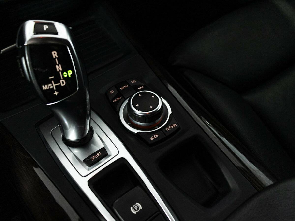 Купить BMW X5 35i II (E70) Рестайлинг, 2010, 243 563 км, фото №16