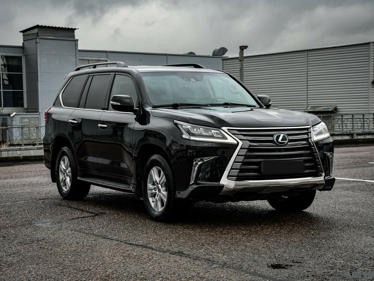 Lexus LX