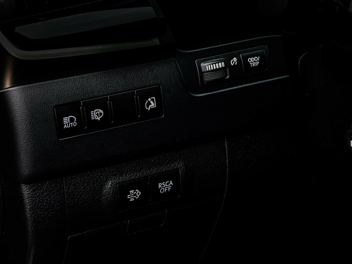 Купить Lexus LX 450d III Рестайлинг 2, 2016, 240 654 км, фото №13