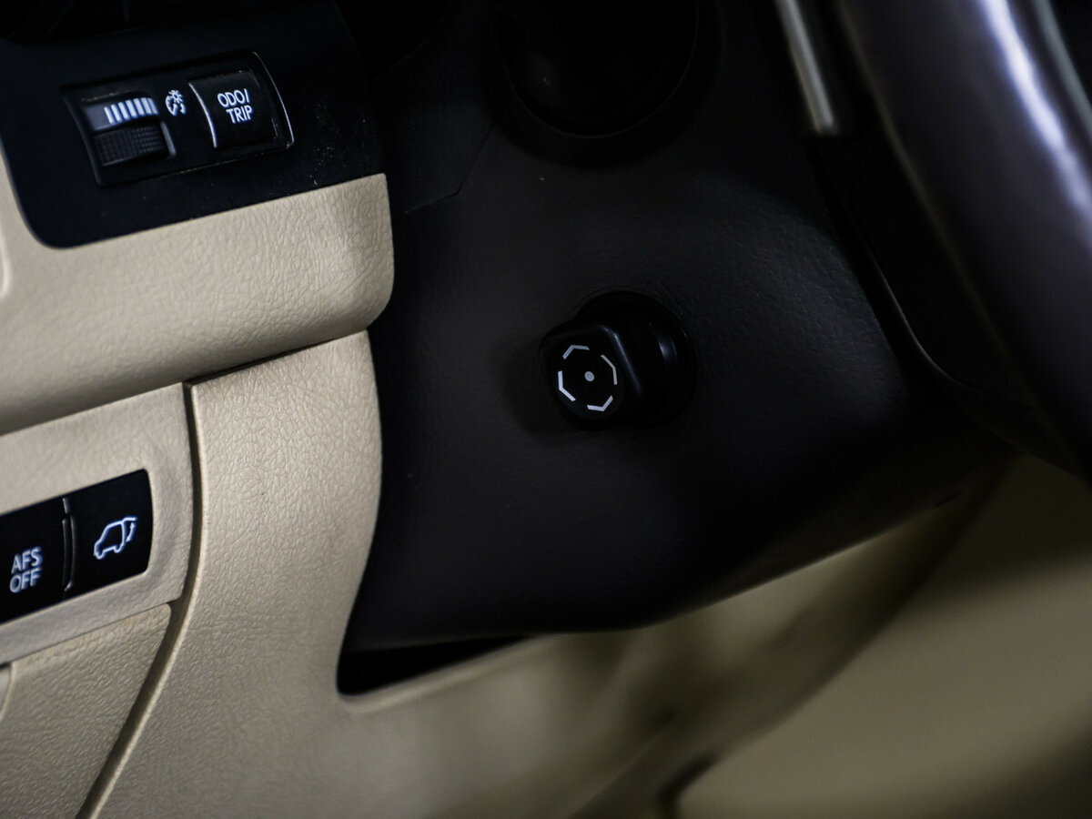 Купить Lexus LX 570 III Рестайлинг, 2012, 192 954 км, фото №19