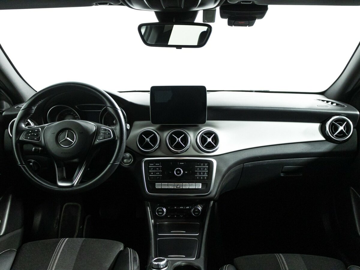 Купить Mercedes-Benz GLA 200 I (X156) Рестайлинг, 2019, 117 000 км, фото №12