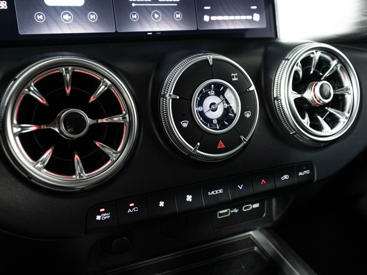 Купить Tank 300 I, 2023, 19 550 км, фото №15