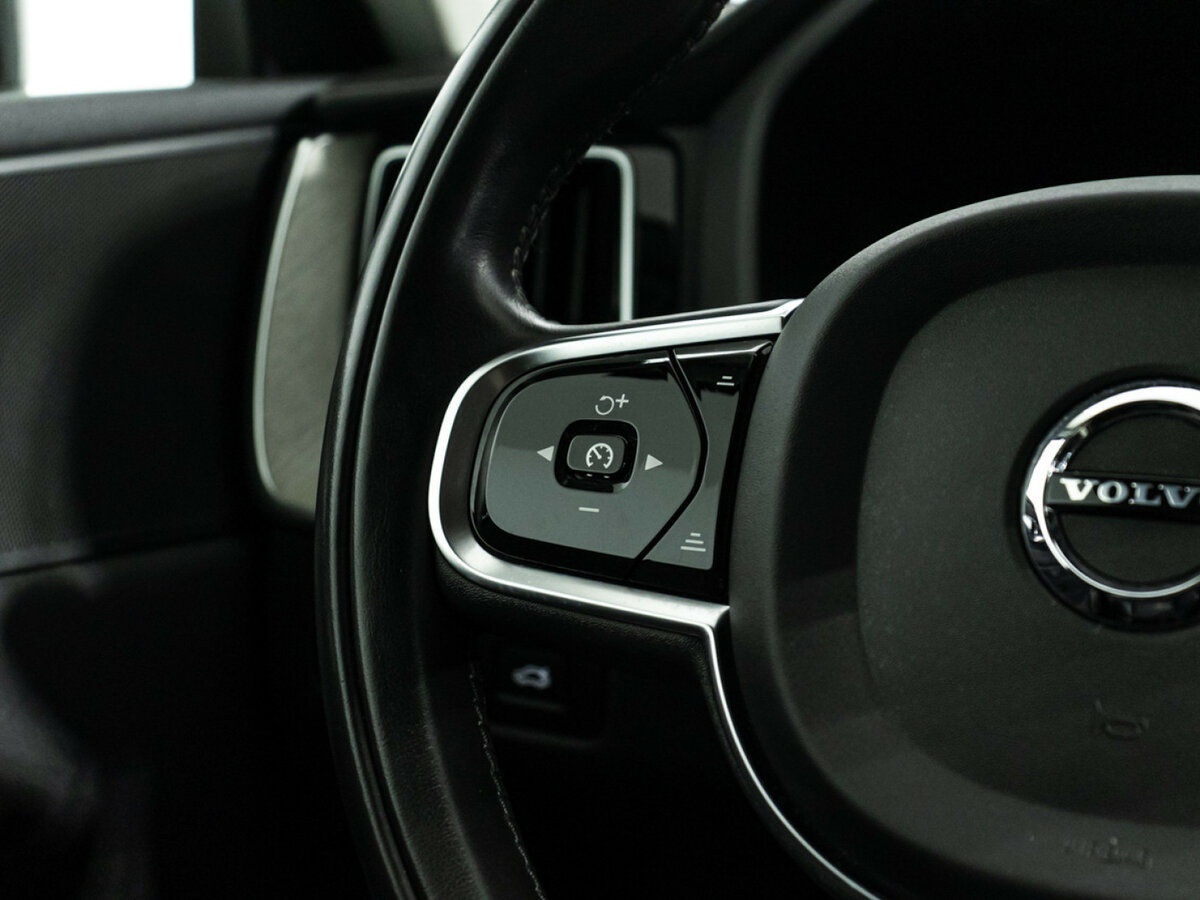 Купить Volvo XC60 II, 2020, 90 653 км, фото №18