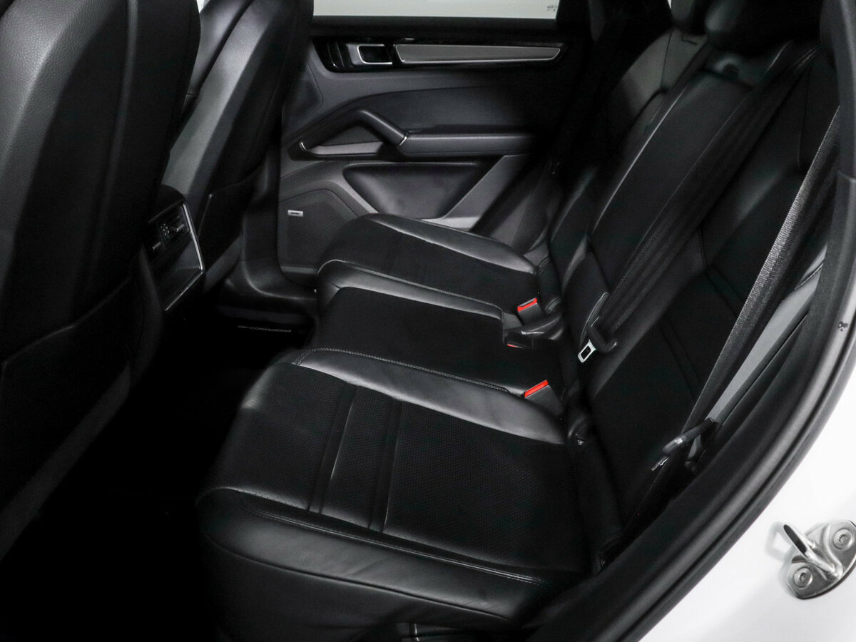Купить Porsche Cayenne Coupé III, 2019, 111 981 км, фото №10