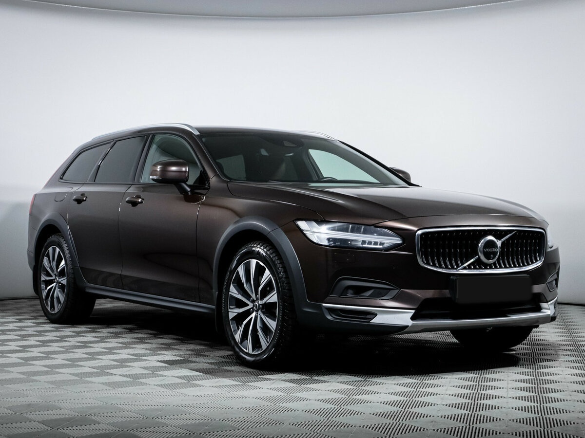 Volvo V90 Cross Country