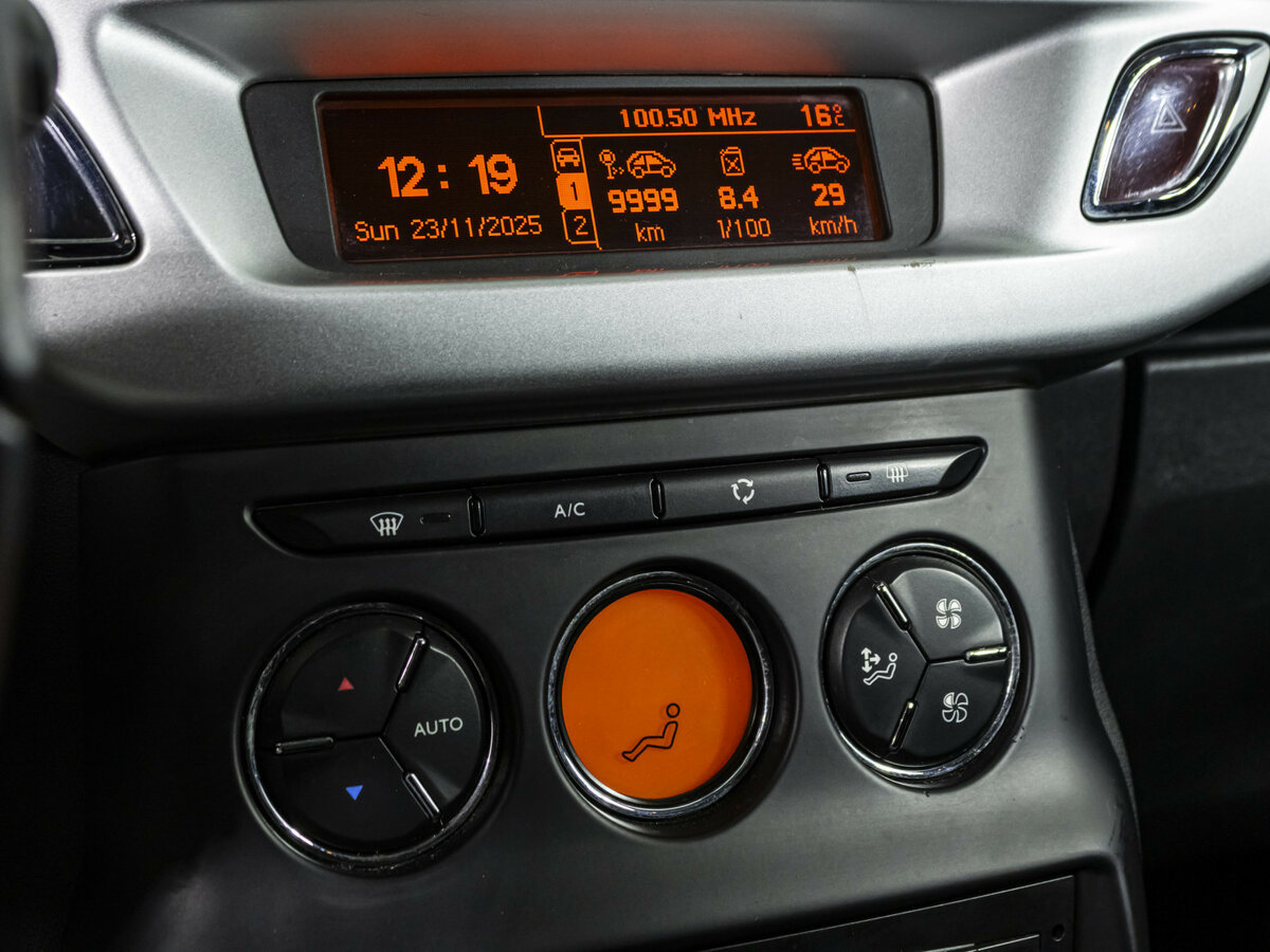 Купить Citroen C3 II, 2010, 166 119 км, фото №15