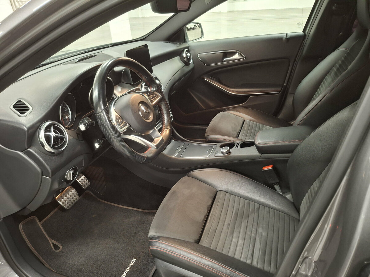 Купить Mercedes-Benz GLA 250 I (X156) Рестайлинг, 2019, 83 203 км, фото №16