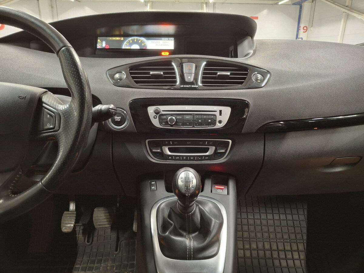 Купить Renault Scenic III Рестайлинг, 2013, 304 648 км, фото №15