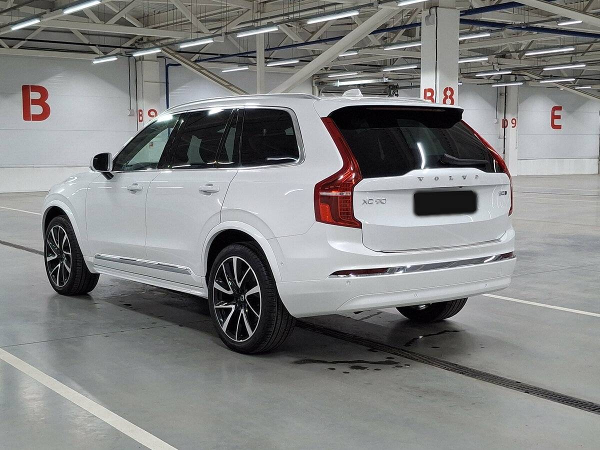 Купить Volvo XC90 II Рестайлинг 1, 2023, 9 834 км, фото №7