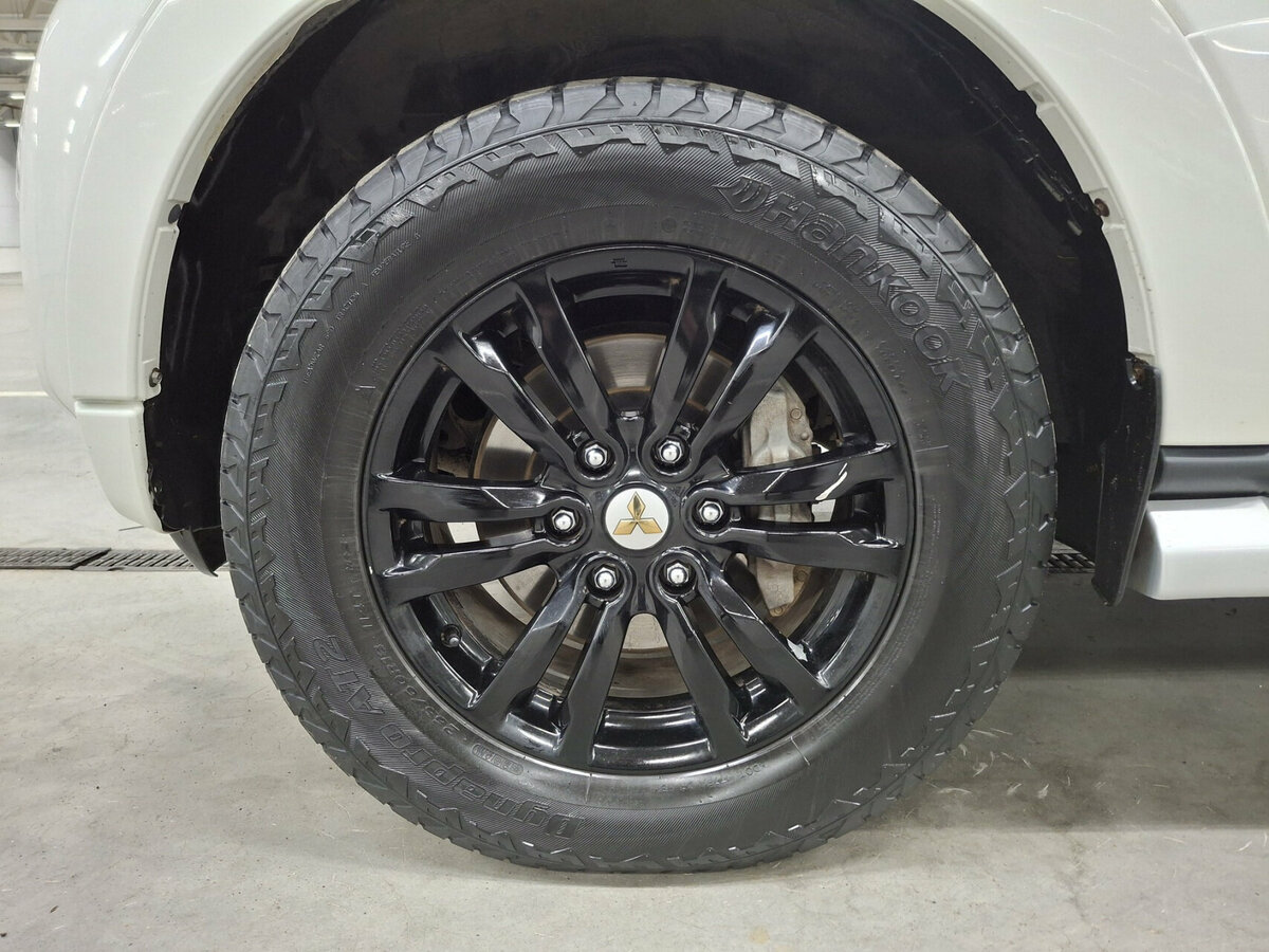 Купить Mitsubishi Pajero IV Рестайлинг 2, 2020, 81 038 км, фото №18