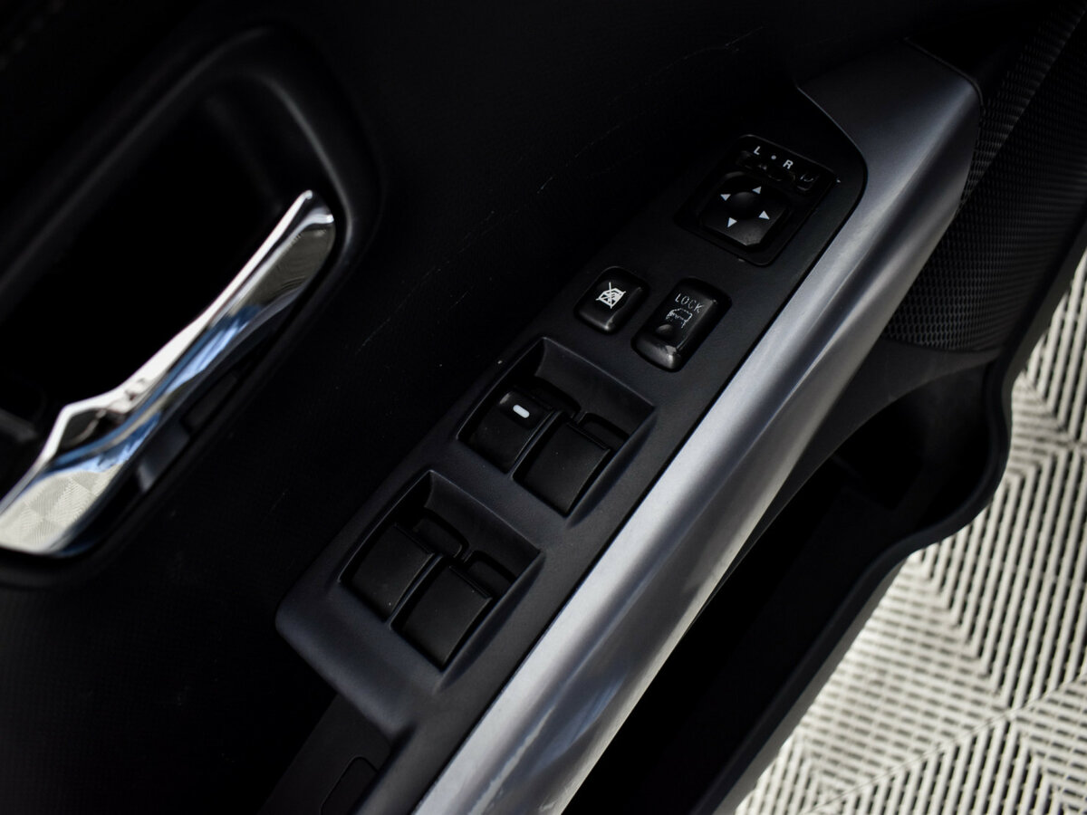 Купить Mitsubishi Outlander II Рестайлинг, 2010, 192 958 км, фото №16