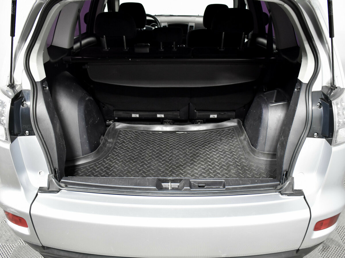Купить Mitsubishi Outlander II Рестайлинг, 2010, 192 958 км, фото №17