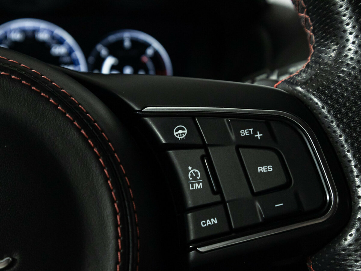 Купить Jaguar F-Pace I, 2017, 37 392 км, фото №19