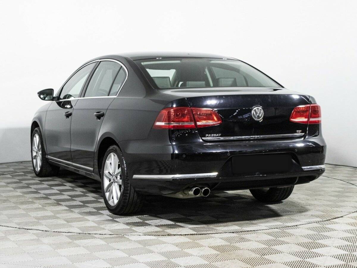 Купить Volkswagen Passat B7, 2011, 180 350 км, фото №7