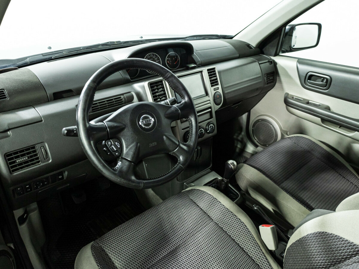 Купить Nissan X-Trail I Рестайлинг, 2006, 159 953 км, фото №9