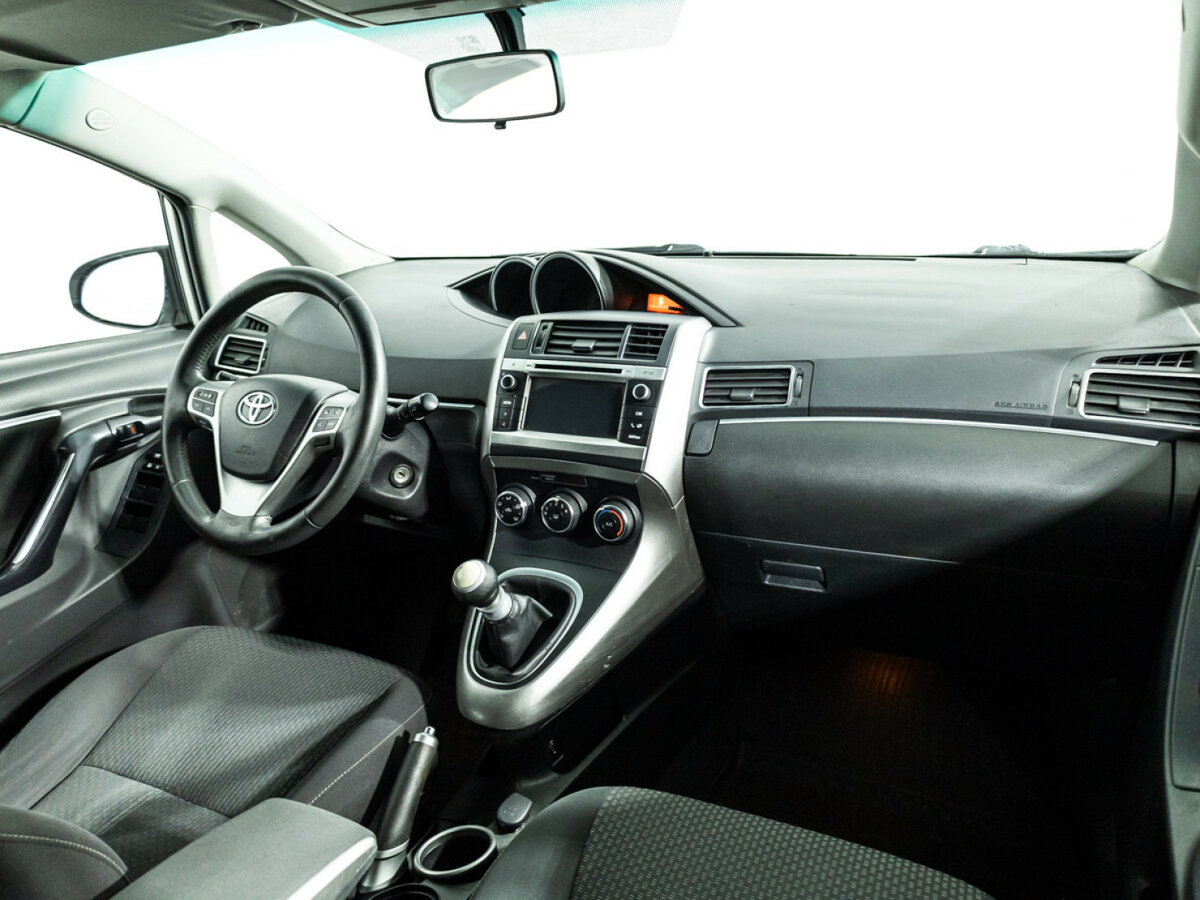 Купить Toyota Verso I Рестайлинг, 2013, 364 431 км, фото №9