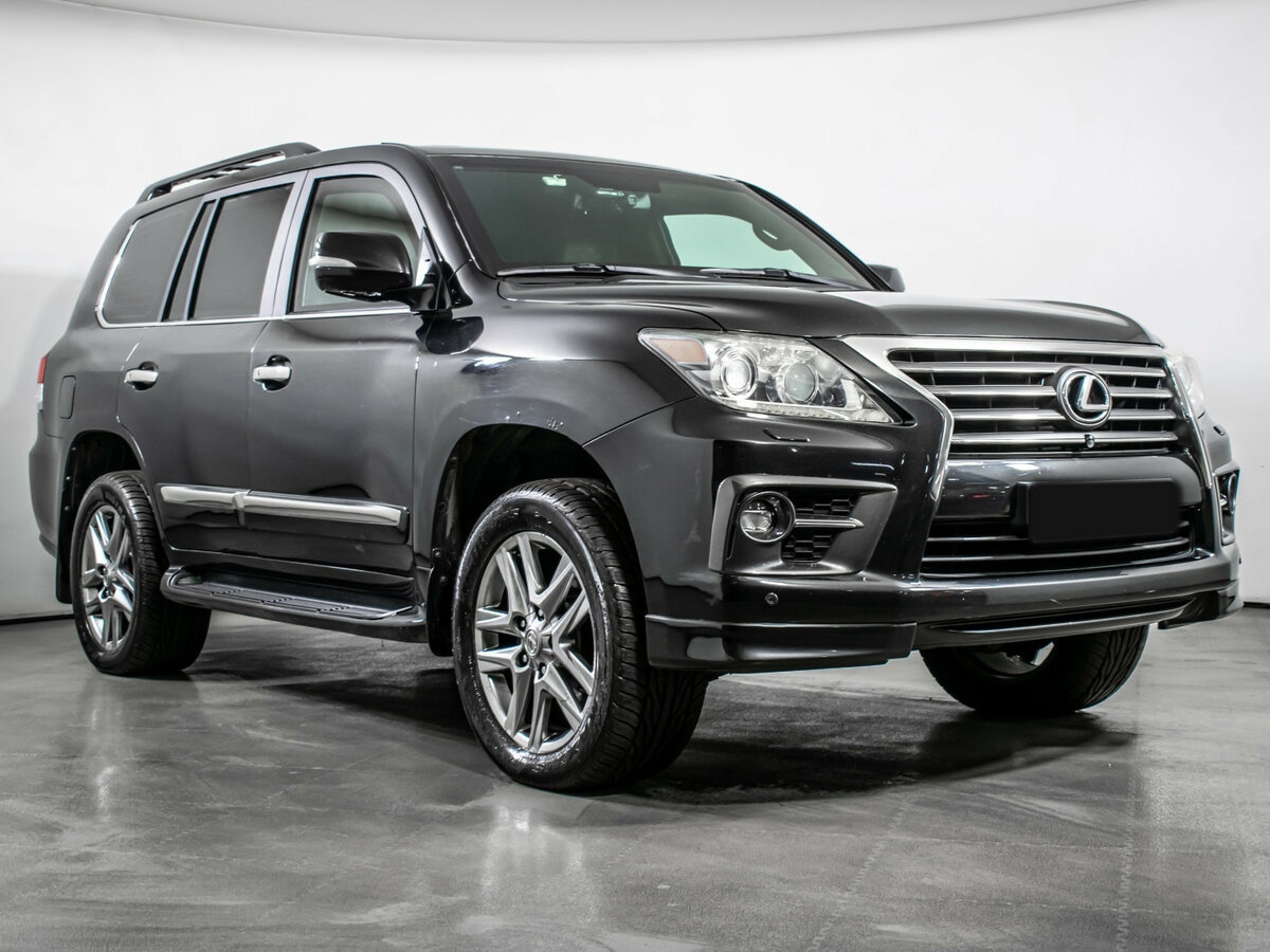 Lexus LX