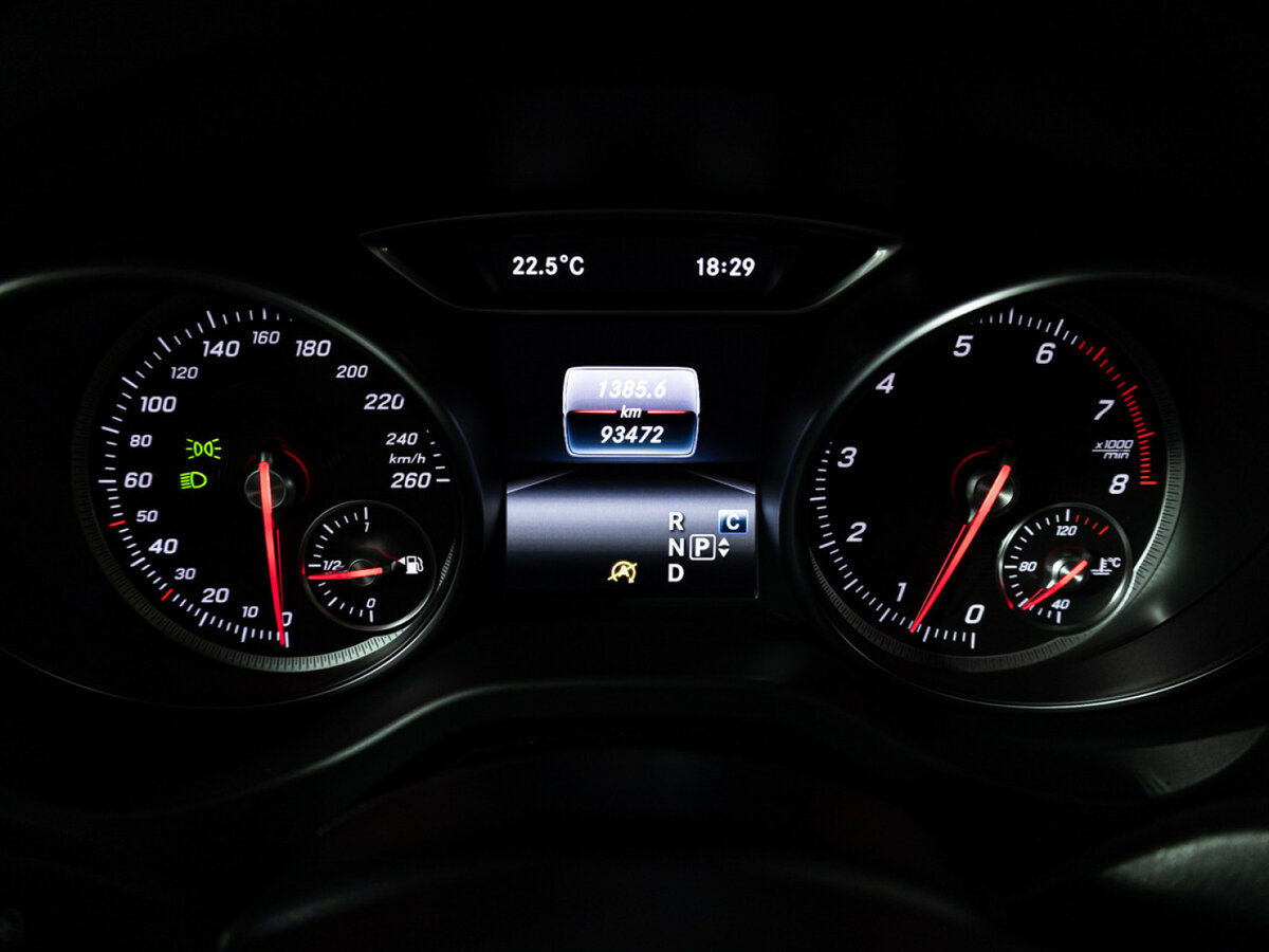 Купить Mercedes-Benz GLA 250 I (X156) Рестайлинг, 2017, 93 468 км, фото №12