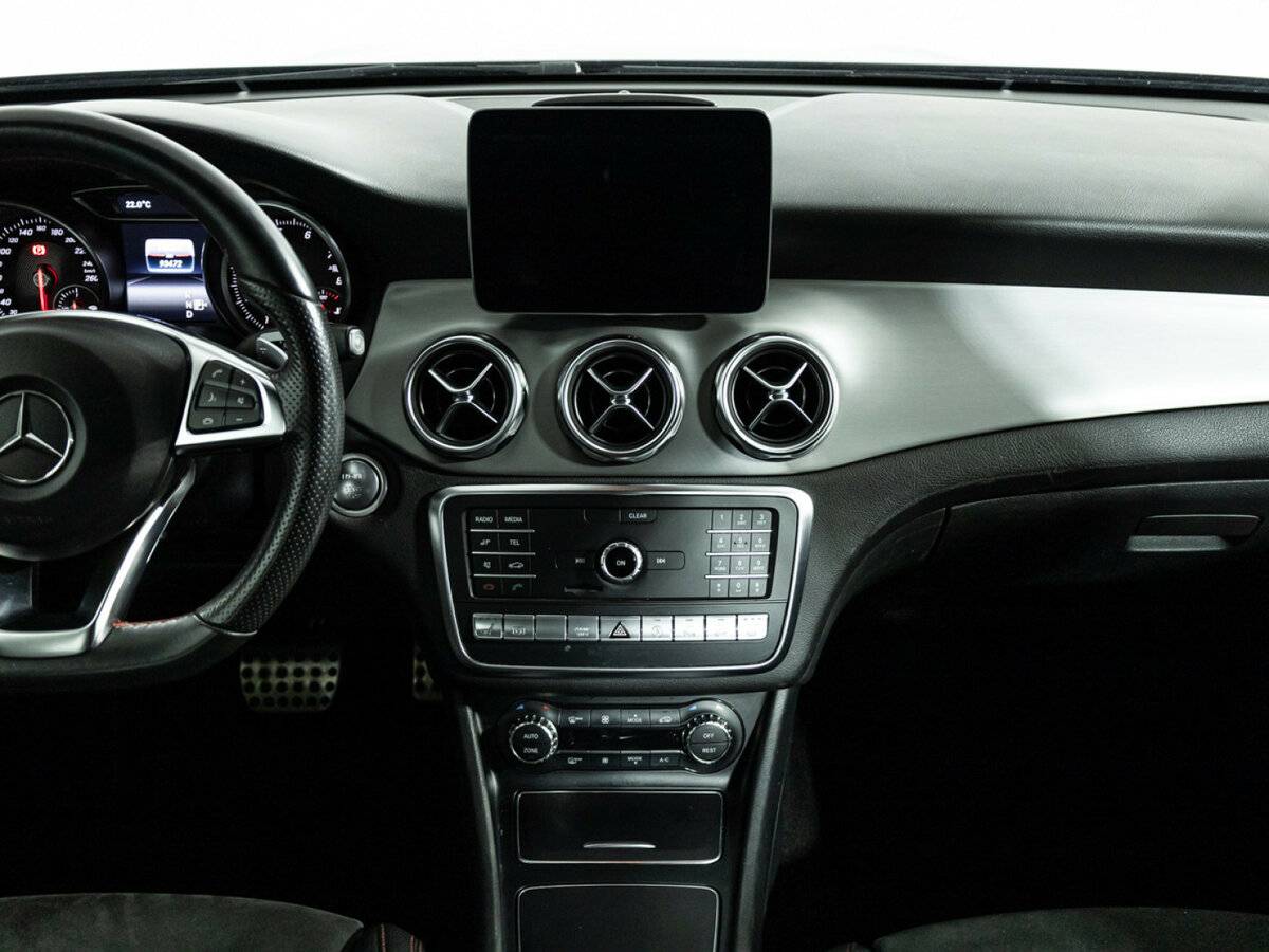 Купить Mercedes-Benz GLA 250 I (X156) Рестайлинг, 2017, 93 468 км, фото №14