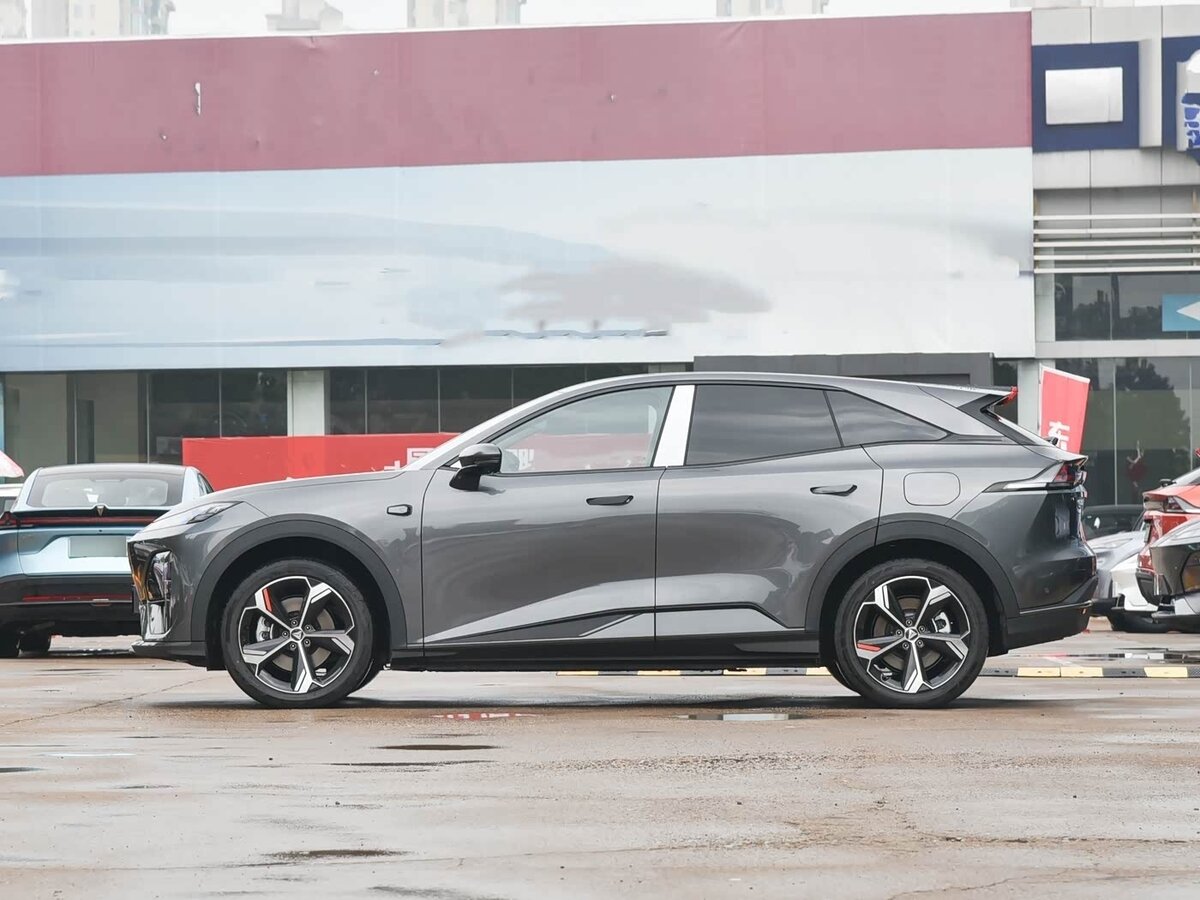 Changan Deepal S07 (S7)