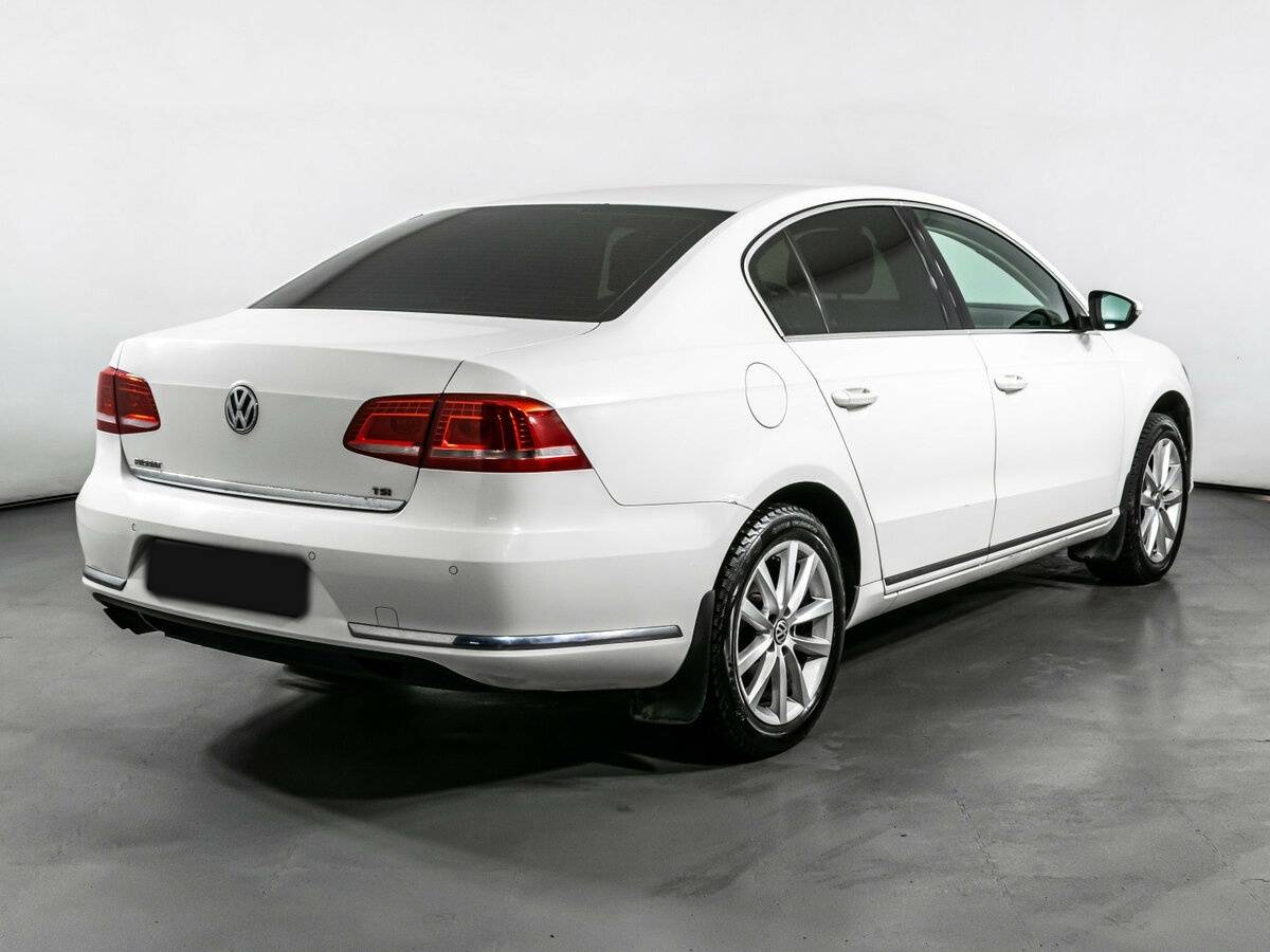 Купить Volkswagen Passat B7, 2011, 228 192 км, фото №5