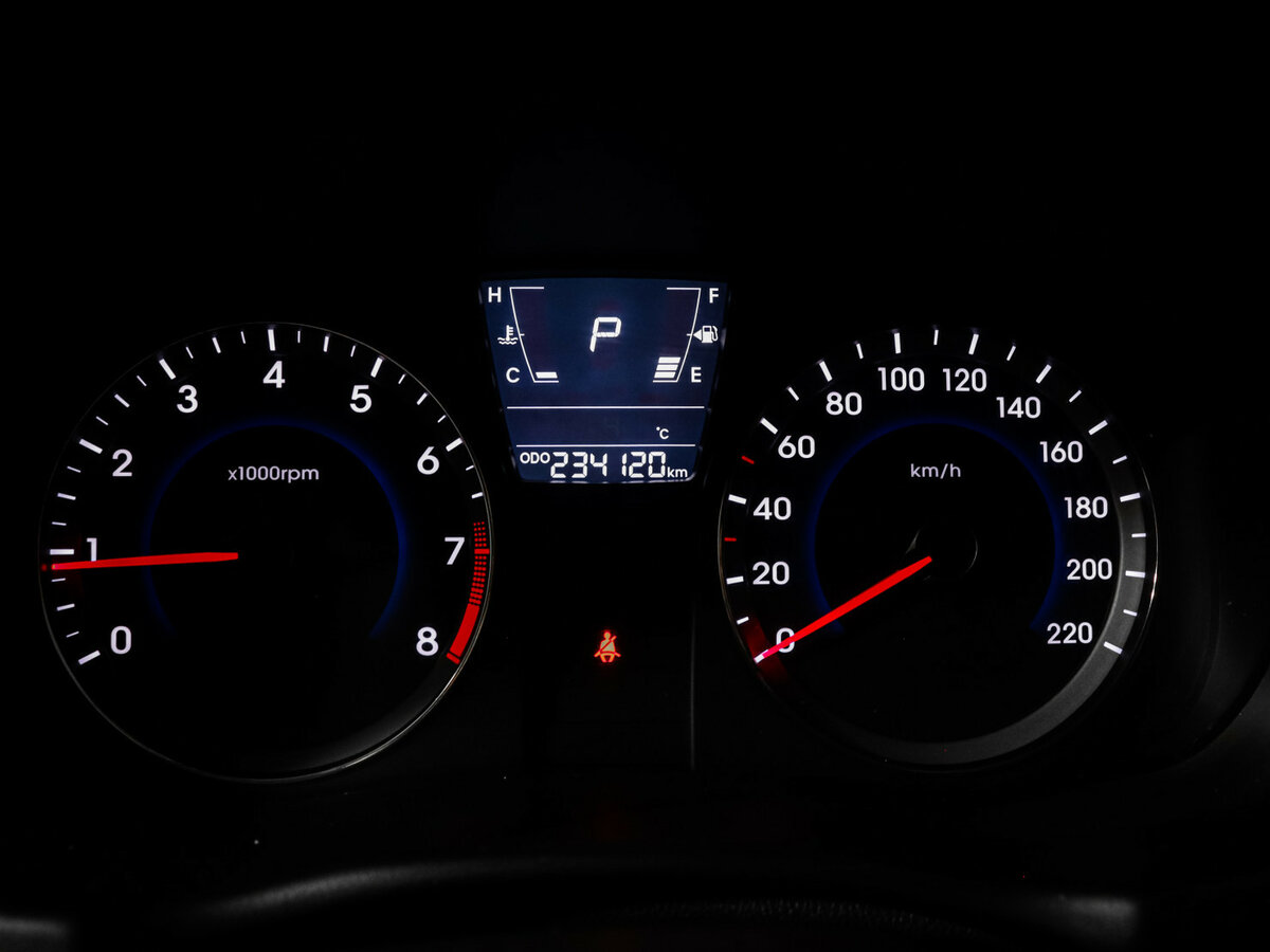 Купить Hyundai Solaris I, 2013, 234 118 км, фото №9