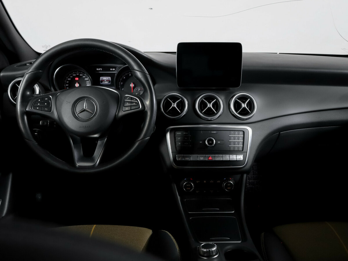 Купить Mercedes-Benz GLA 250 I (X156) Рестайлинг, 2017, 216 655 км, фото №12