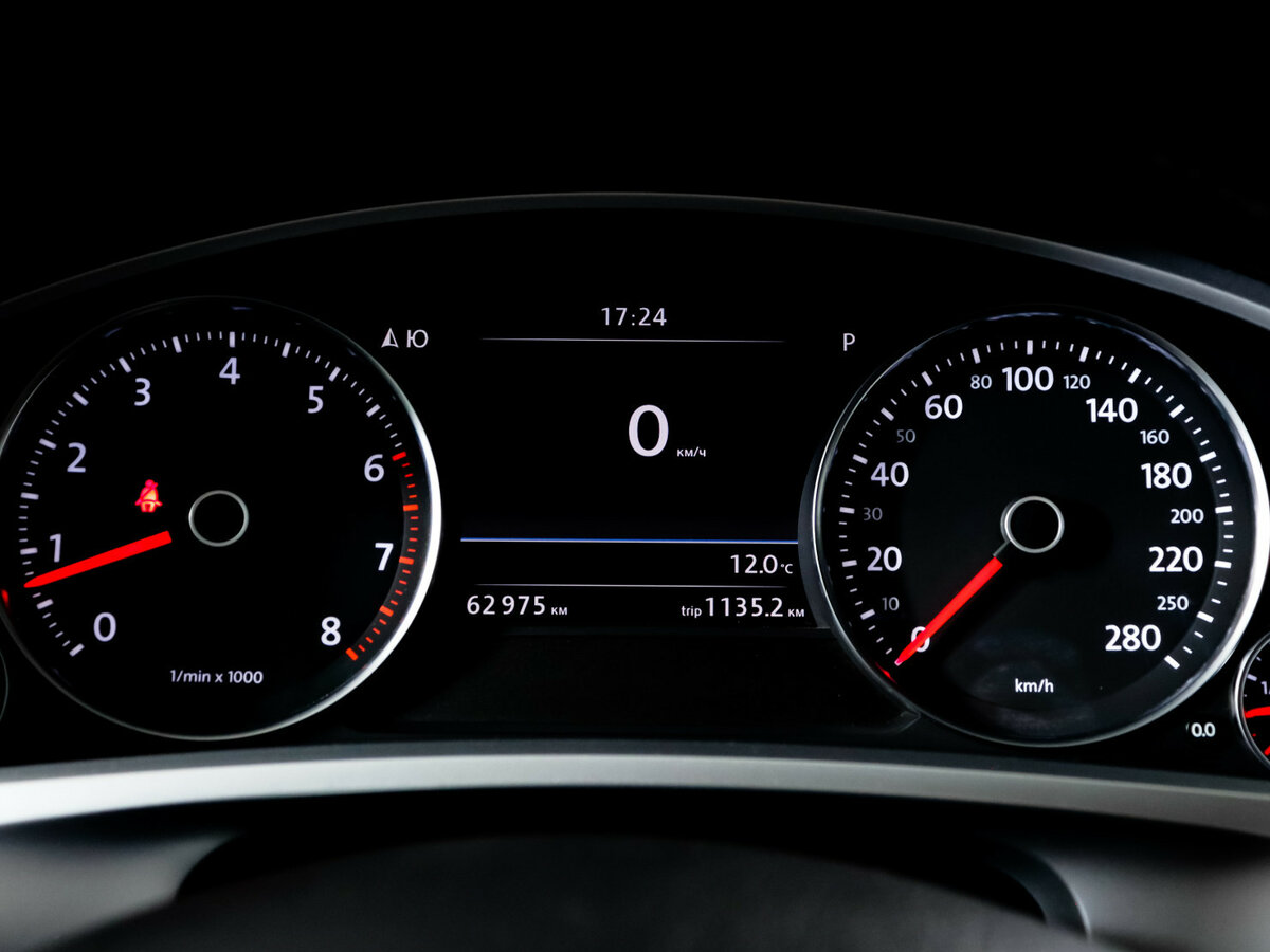 Купить Volkswagen Touareg II Рестайлинг, 2016, 67 000 км, фото №11