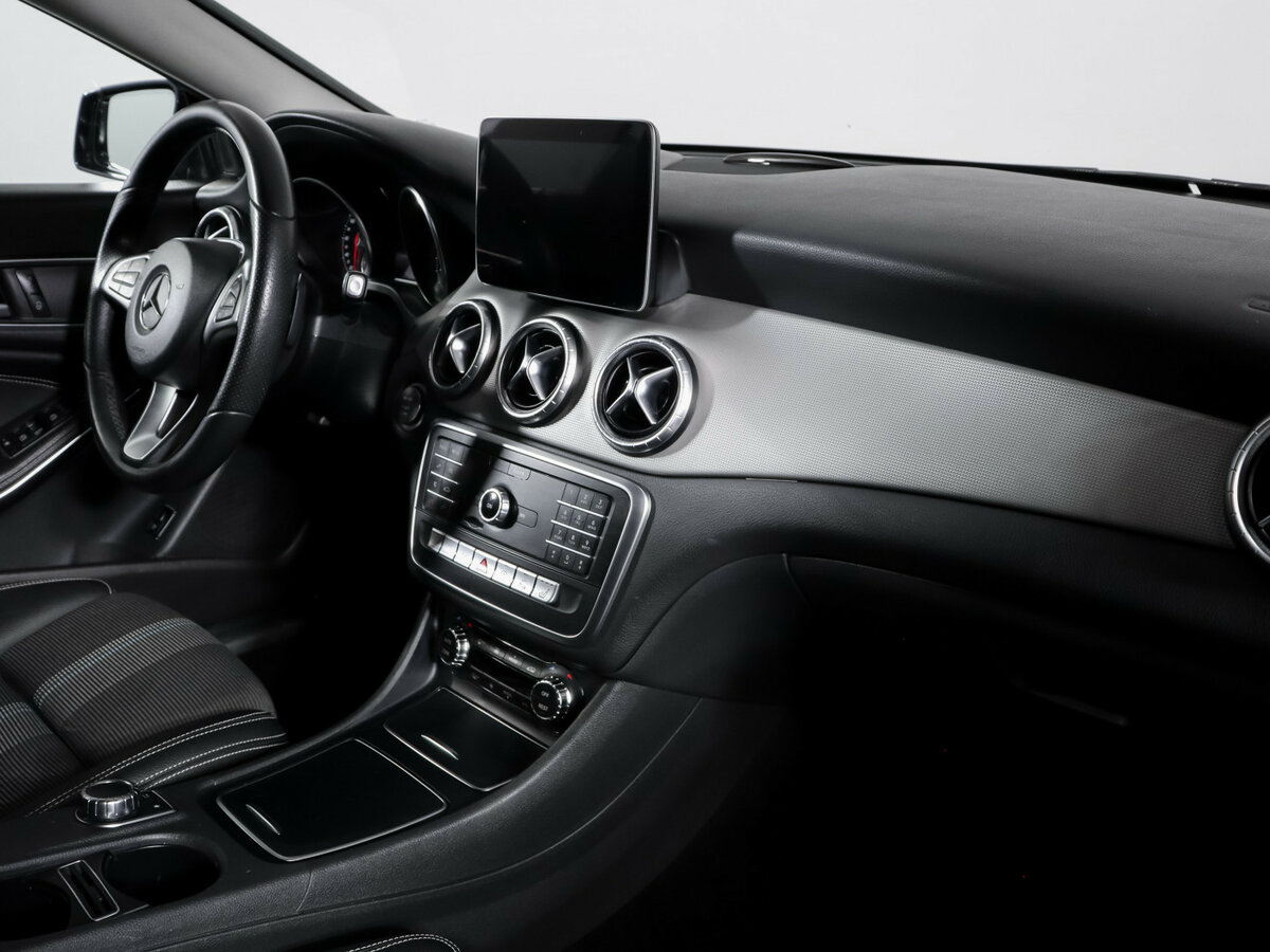 Купить Mercedes-Benz CLA 200 I (C117, X117) Рестайлинг, 2017, 51 250 км, фото №7