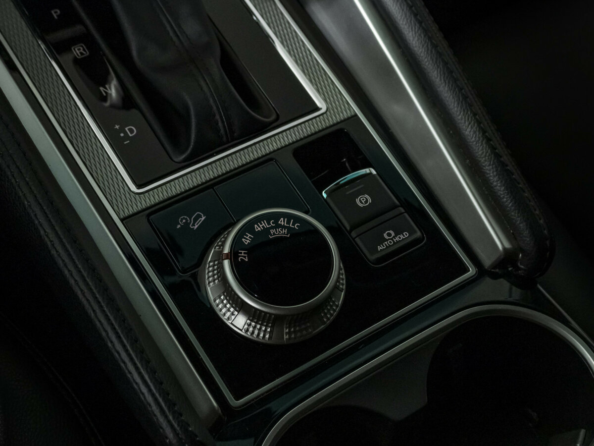 Купить Mitsubishi Montero Sport III Рестайлинг, 2022, 103 795 км, фото №16