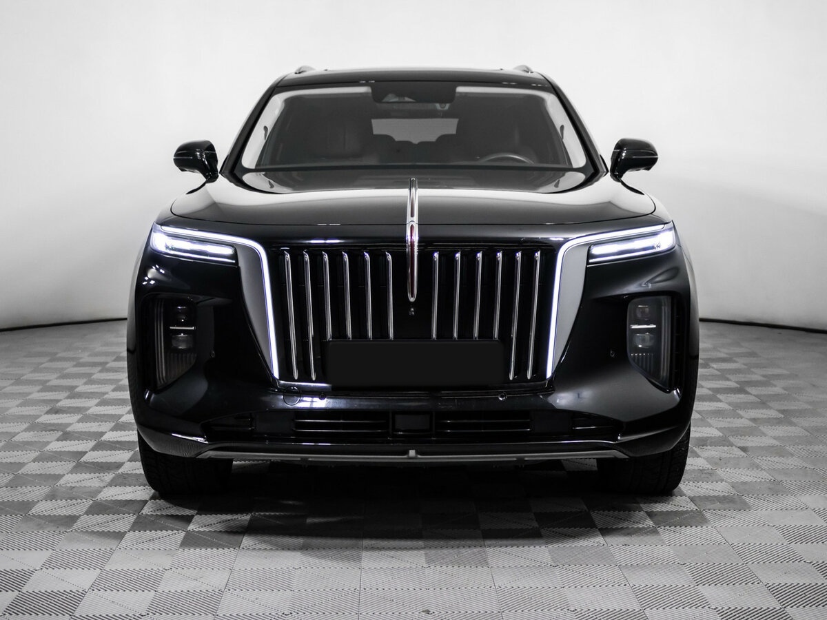 Hongqi E-HS9