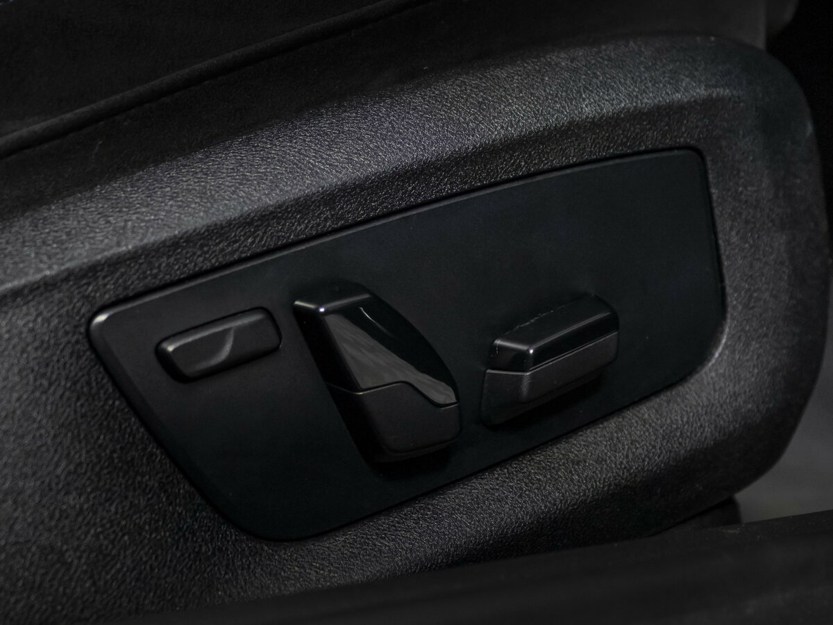 Купить BMW 5 серии 520d xDrive VII (G30/G31/G38), 2018, 122 230 км, фото №17