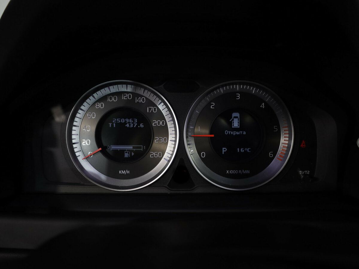 Купить Volvo XC70 II, 2012, 250 961 км, фото №18