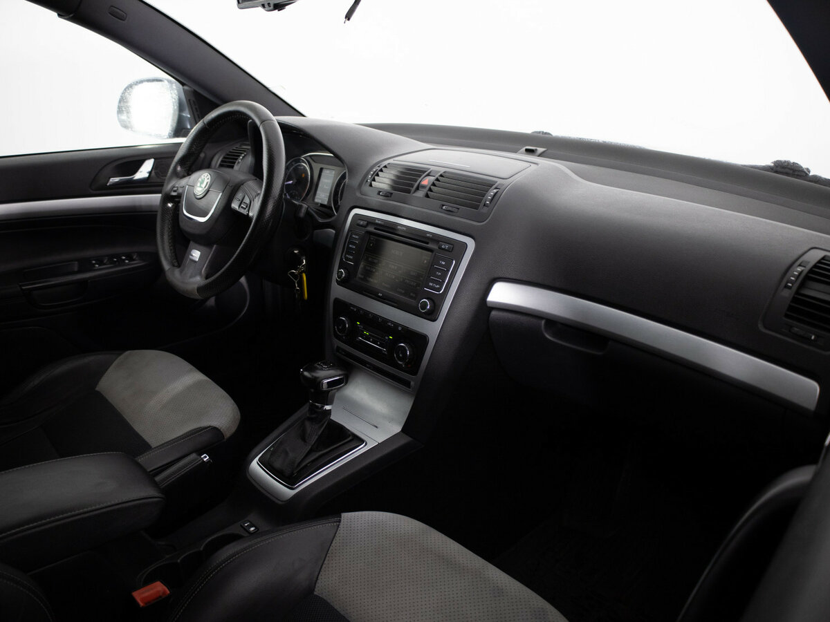 Купить Skoda Octavia RS II Рестайлинг, 2011, 240 307 км, фото №14