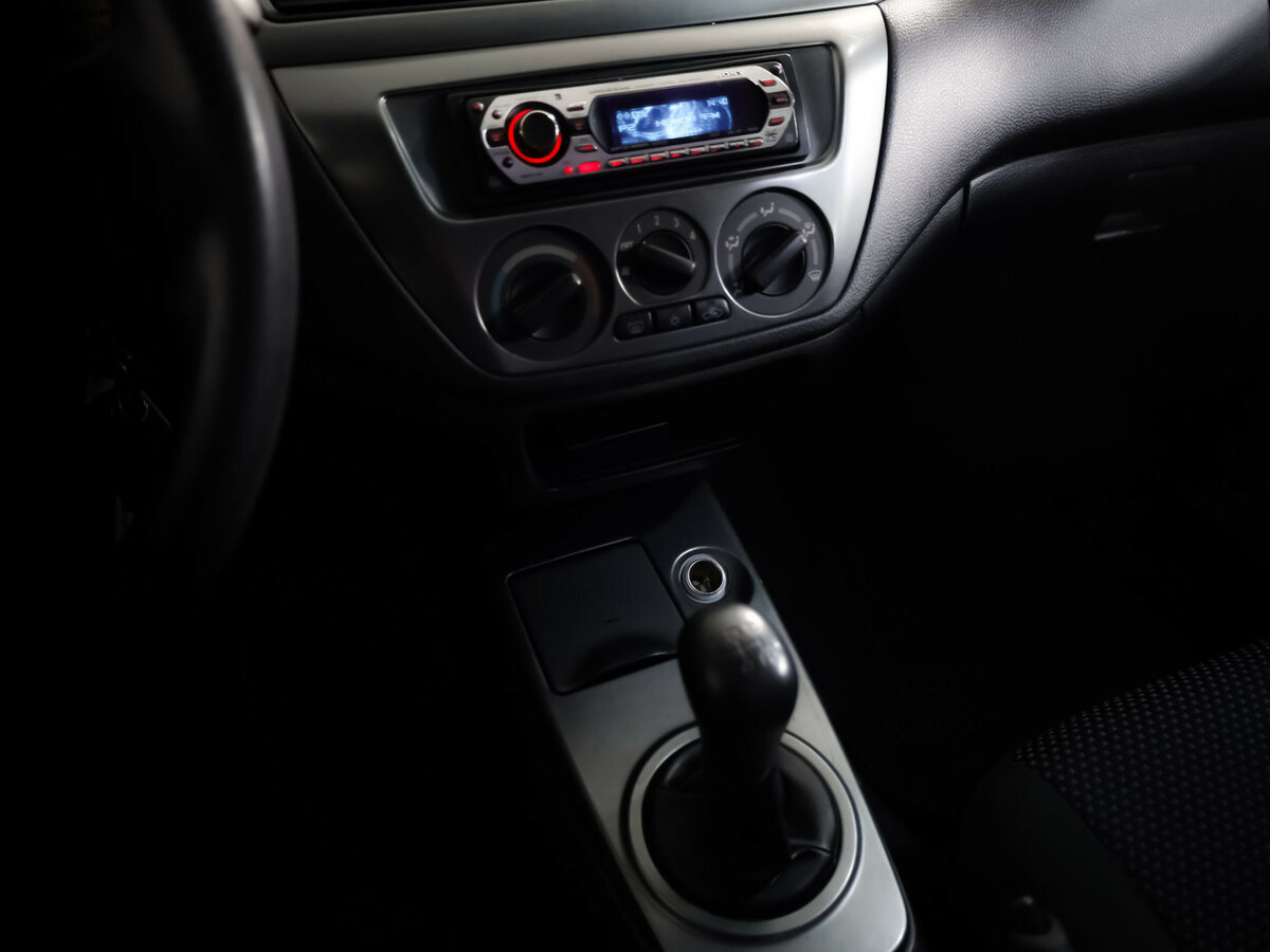 Купить Mitsubishi Lancer IX Рестайлинг, 2006, 204 932 км, фото №12
