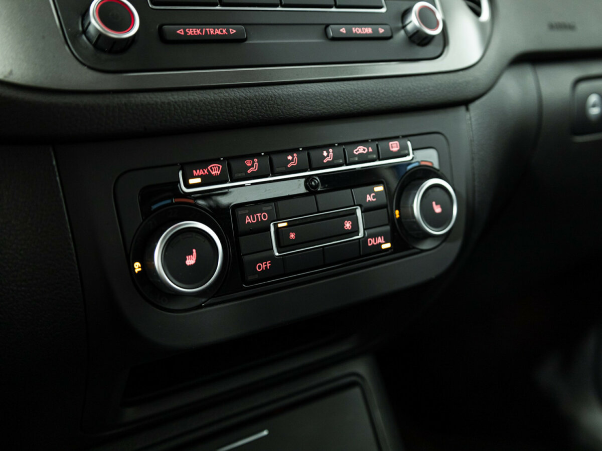 Купить Volkswagen Tiguan I, 2011, 232 801 км, фото №16