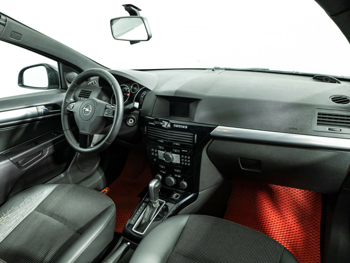 Купить Opel Astra GTC H Рестайлинг, 2010, 214 922 км, фото №9