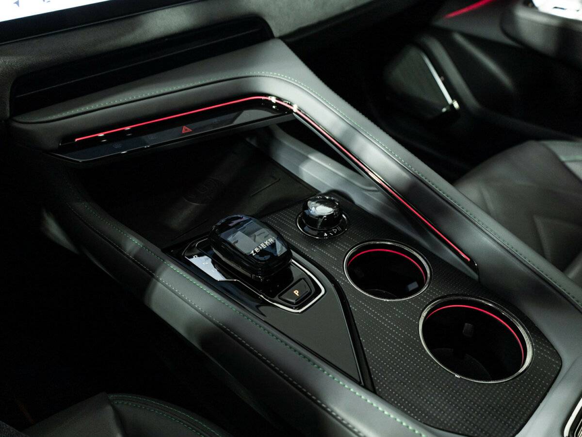 Купить Zeekr 001 100 kWh I, 2023, 33 533 км, фото №17