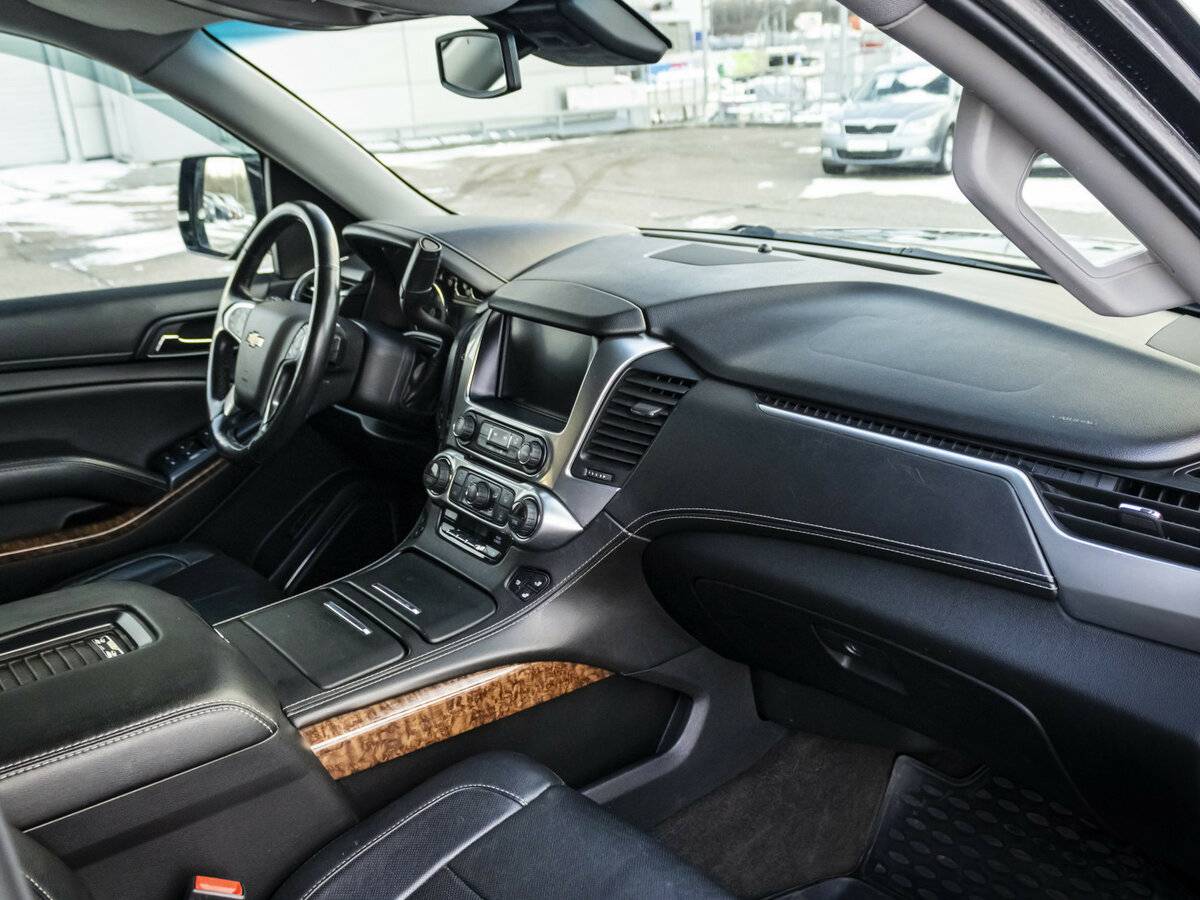 Купить Chevrolet Tahoe IV, 2016, 112 972 км, фото №9