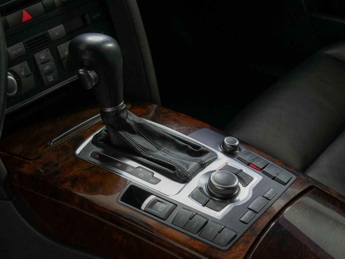 Купить Audi A6 III (C6) Рестайлинг, 2010, 249 259 км, фото №13