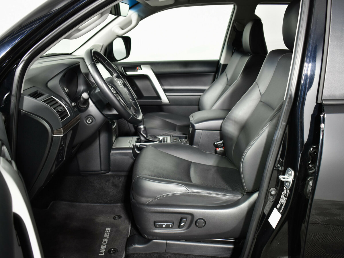 Купить Toyota Land Cruiser Prado 150 Series Рестайлинг 3, 2022, 42 916 км, фото №8