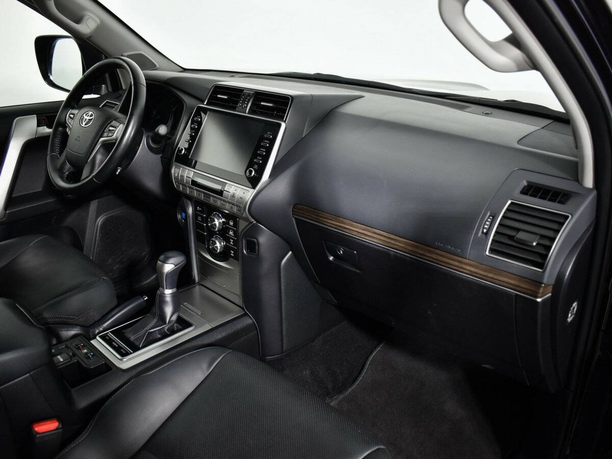 Купить Toyota Land Cruiser Prado 150 Series Рестайлинг 3, 2022, 42 916 км, фото №11