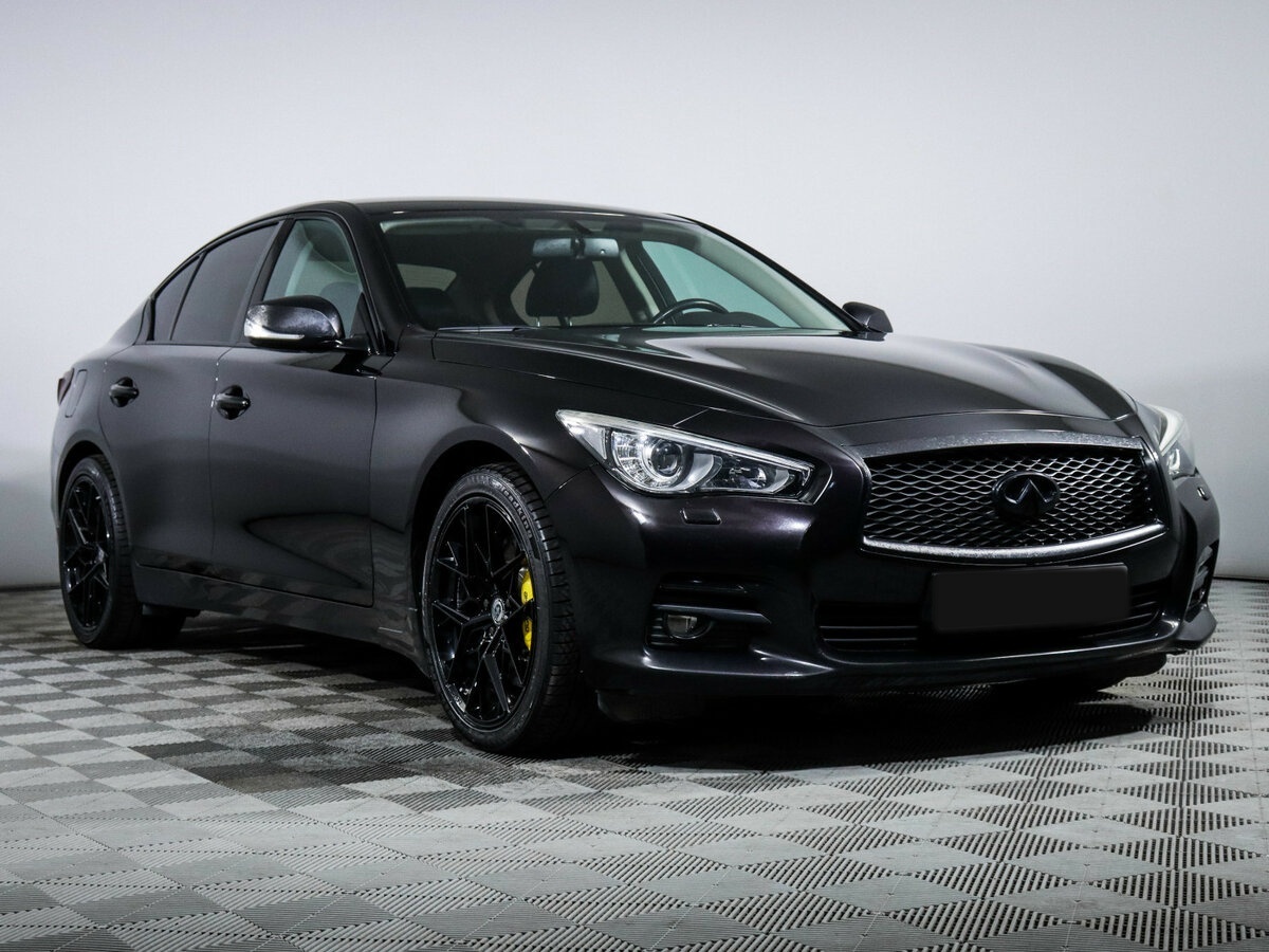 Infiniti Q50