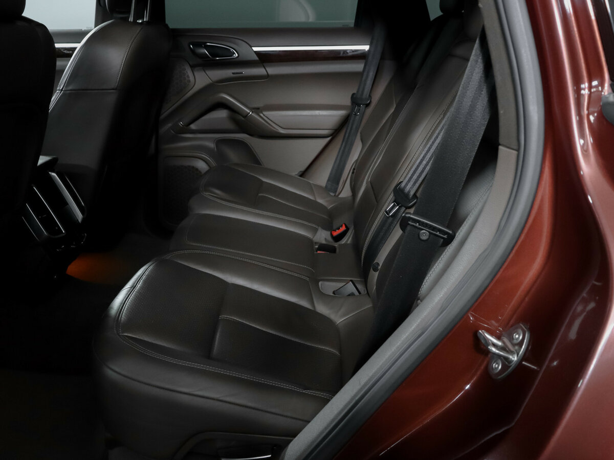 Купить Porsche Cayenne II (958), 2011, 145 179 км, фото №8