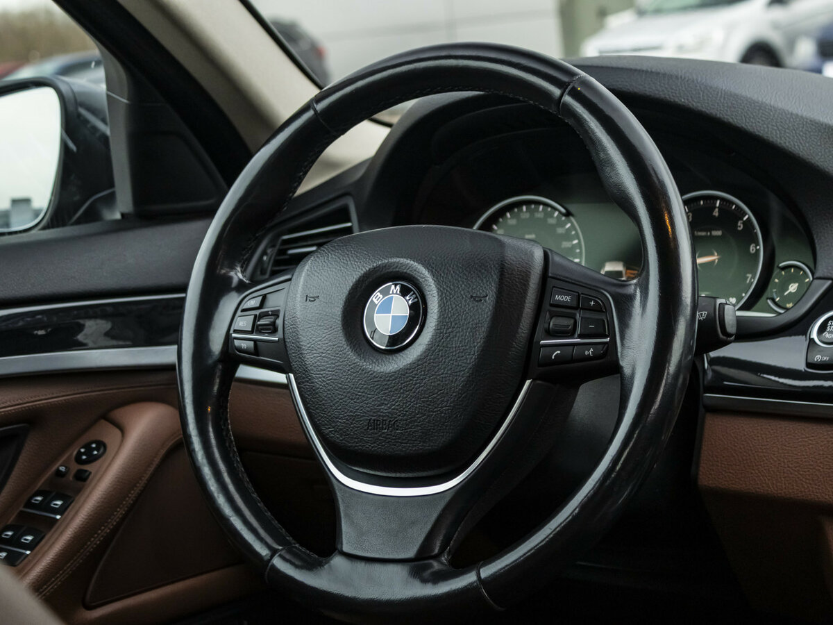 Купить BMW 5 серии 528i xDrive VI (F10/F11/F07) Рестайлинг, 2016, 138 885 км, фото №10