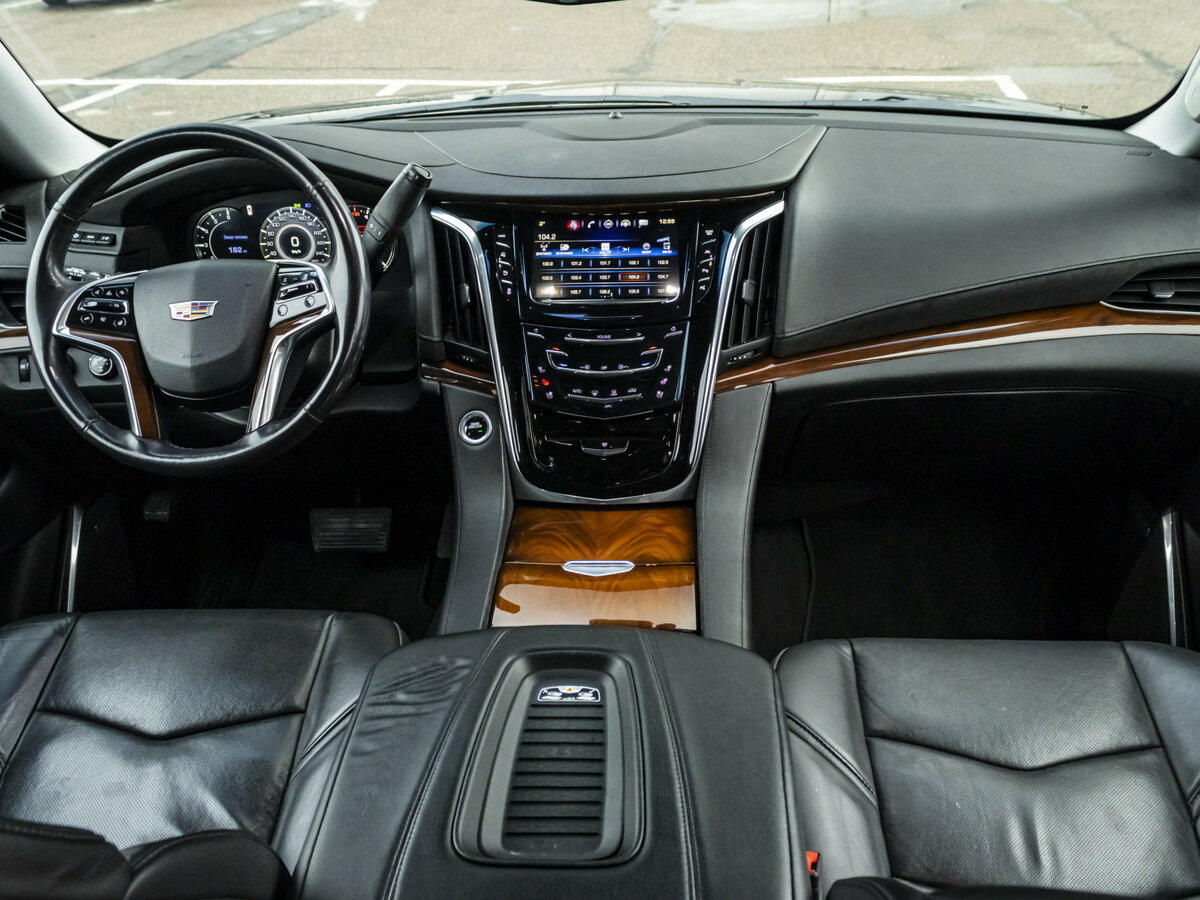 Купить Cadillac Escalade IV, 2017, 190 000 км, фото №13